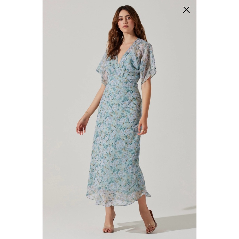 Astr The Label Flutter Sleeve Open Back Maxi Dress - image 1